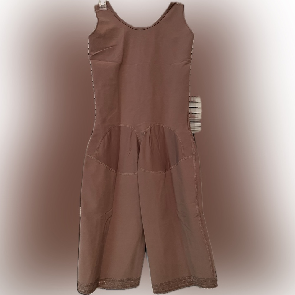 Genuine Fajas Fajate Columbiana Woman’s post Surgery Body Shaper